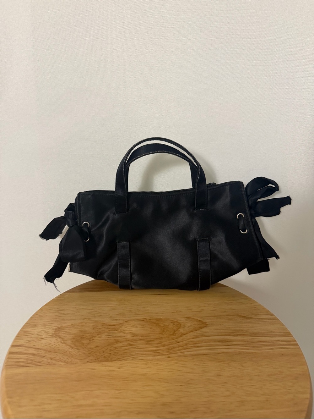 Nordstrom black leather satchel handbag Women’s